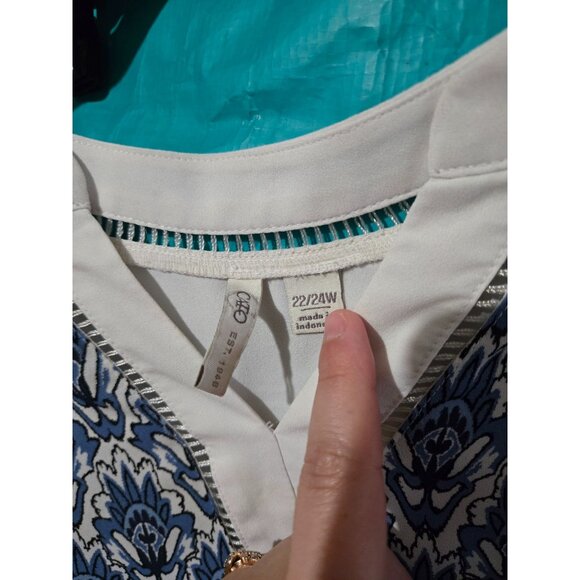 Chicos Pleated Back Tunic Top Plus Size 22/24W Dainty Romantic Feminine Flowy - Picture 6 of 9